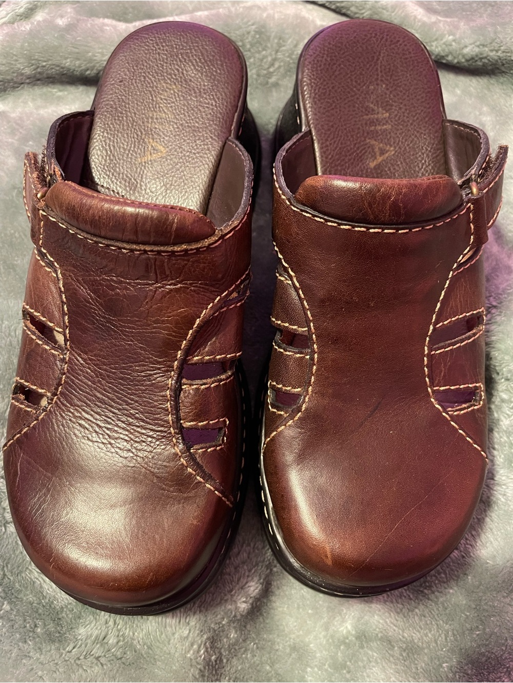 MIA Clogs